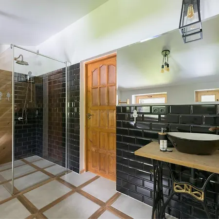Prywatny Dom W Stylu Slow Life - Siedlisko Koleczkowo Blisko Trojmiasta D&H By Noclegi Renters 빌라