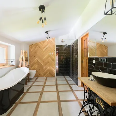 Prywatny Dom W Stylu Slow Life - Siedlisko Koleczkowo Blisko Trojmiasta D&H By Noclegi Renters 빌라 *